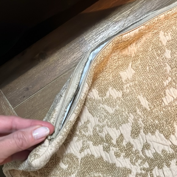 Pottery barn standard pillow covers - Picture 4 of 7